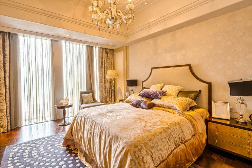 luxury-bedroom-and-furniture-upscale-design