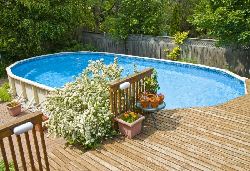 15 Swimming Pool Ideas for Backyard - Types and Cost ...