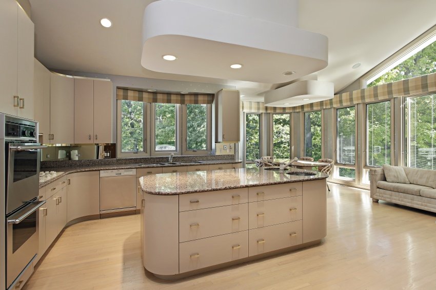 sleek kitchen design 