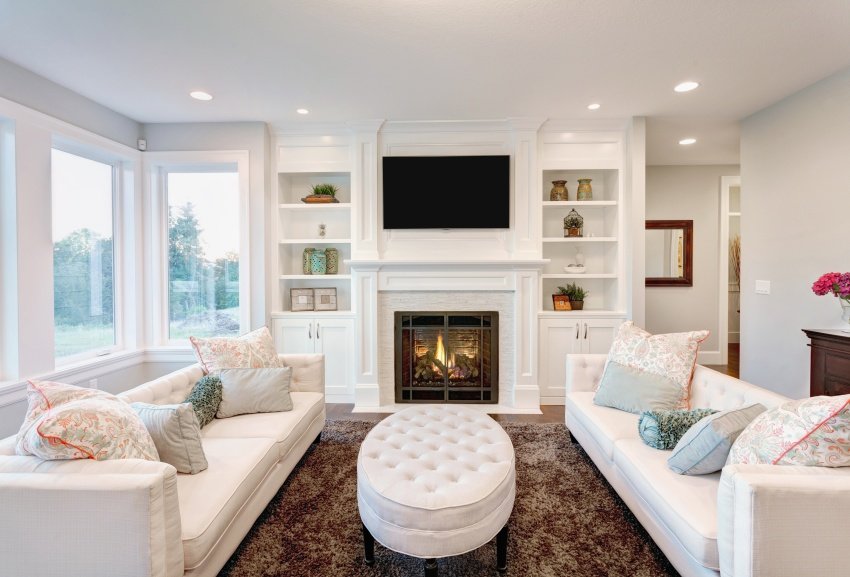 luxurious family room