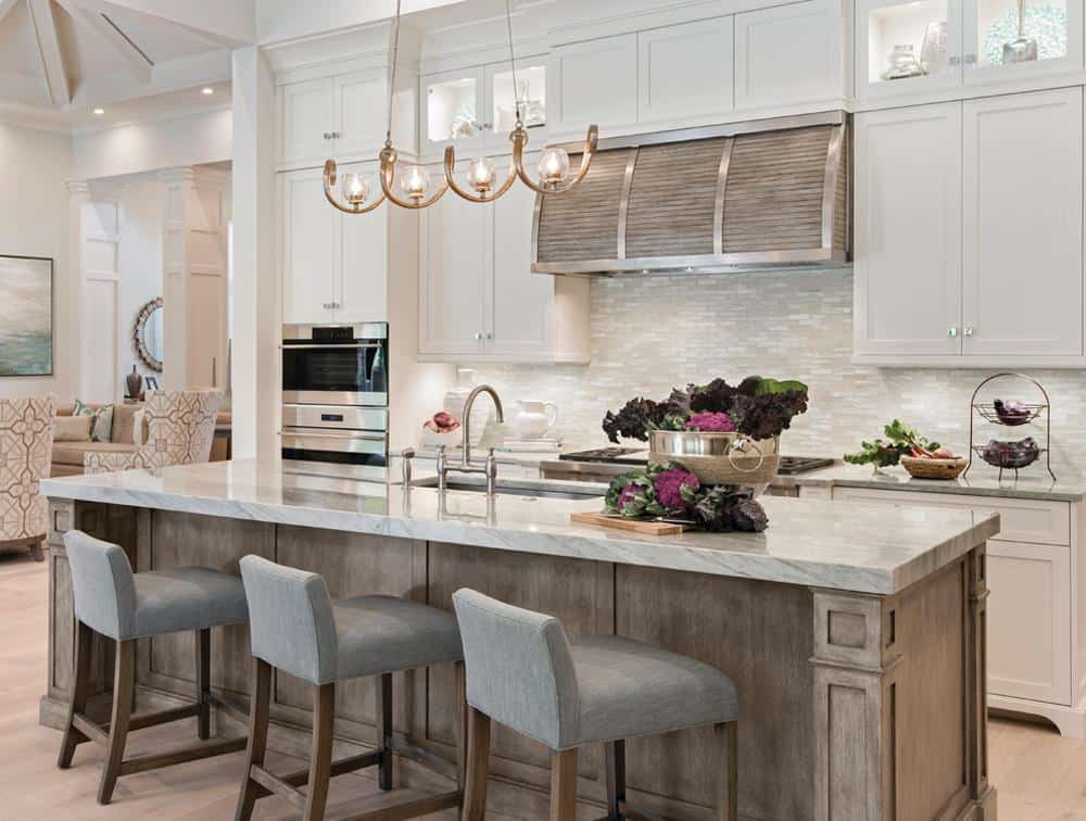 great looking island in kitchen