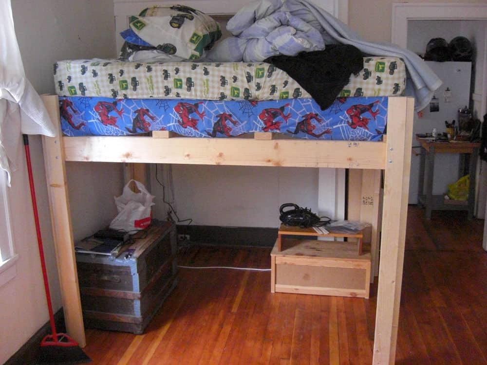 elevated bunk bed