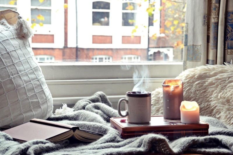 Be Cozy for the Winter: How to Warm Up Your Home with Your Décor - Epic