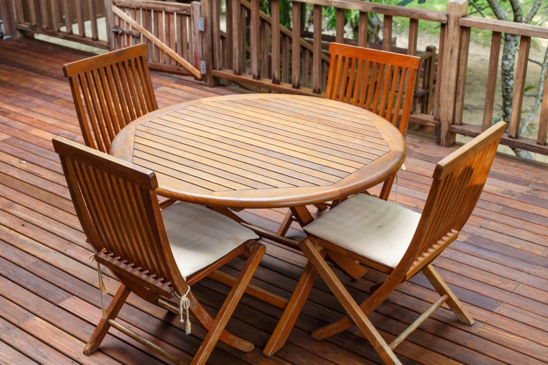 teak outdoor table