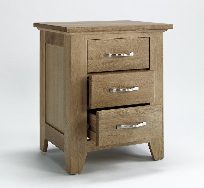 oak drawer furniture