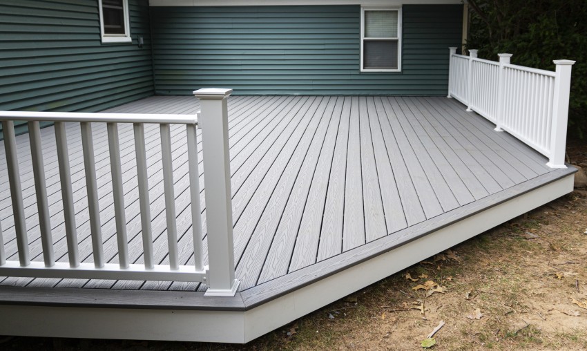 deck with composite deck